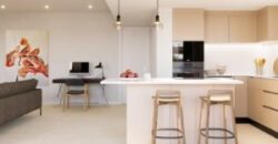 CASA A ESTRENAR, 3 HAB SUITTE CON 3 BAÑOS COMPLETOS, PISCINA, JARDÍN , AMARRE, TODO NUEVO !