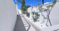 CASA A ESTRENAR, 3 HAB SUITTE CON 3 BAÑOS COMPLETOS, PISCINA, JARDÍN , AMARRE, TODO NUEVO !