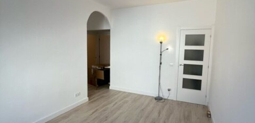 Maravilloso Piso en la calle en Pi Maragall situado en Horta Guinardó